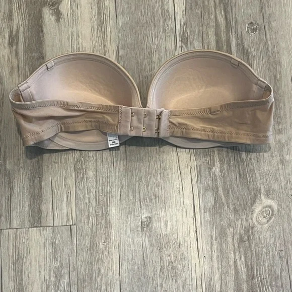Victoria’s Secret Very Sexy nude push up strapless bra- 34B - Picture 2 of 3